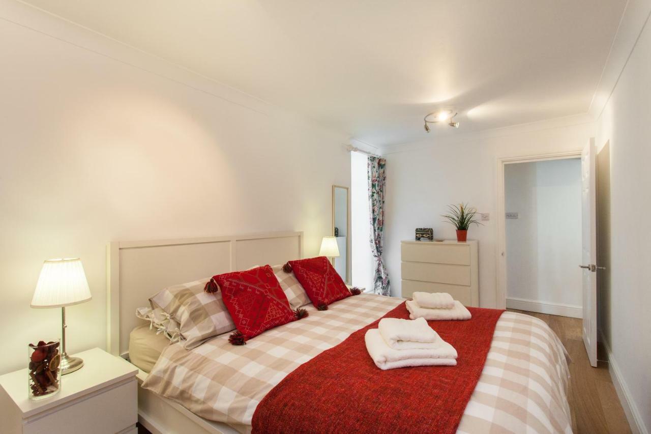 Charming Paddington Apartment ลอนดอน ภายนอก รูปภาพ